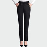 Rūta - Stylish women's jeans with side pockets and elastic waist