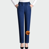 Rūta - Stylish women's jeans with side pockets and elastic waist