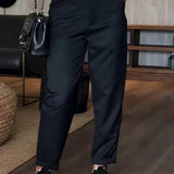 Kotryna - Elegant, figure-enhancing pants with a belt